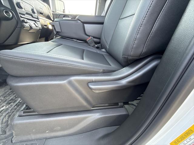 new 2025 Chevrolet Silverado 3500 car, priced at $68,580