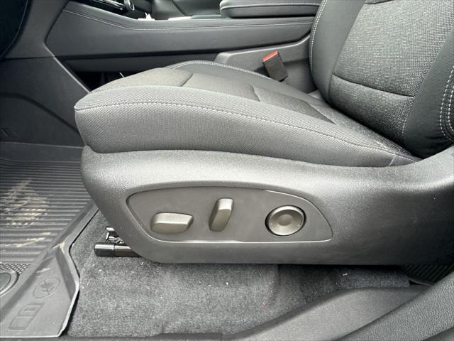new 2025 Chevrolet Traverse car, priced at $42,560