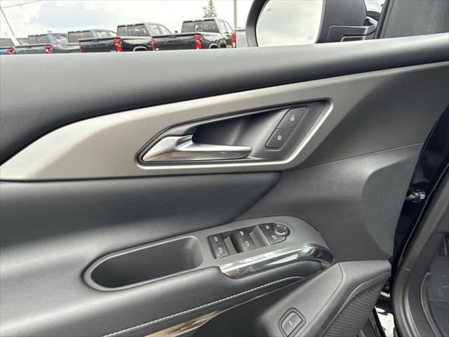 new 2025 Chevrolet Traverse car, priced at $42,560