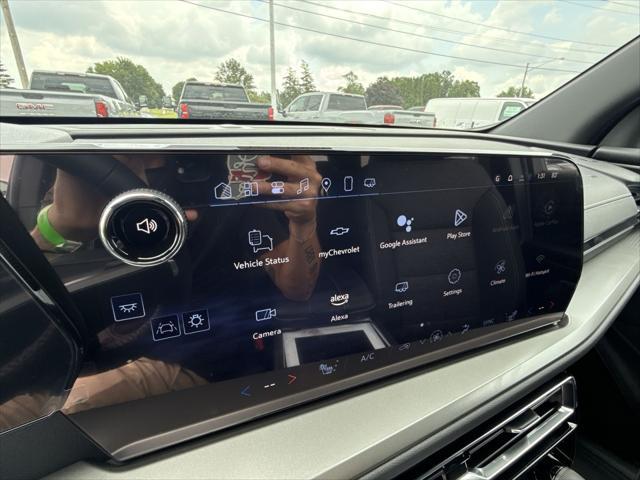 new 2025 Chevrolet Traverse car, priced at $42,560