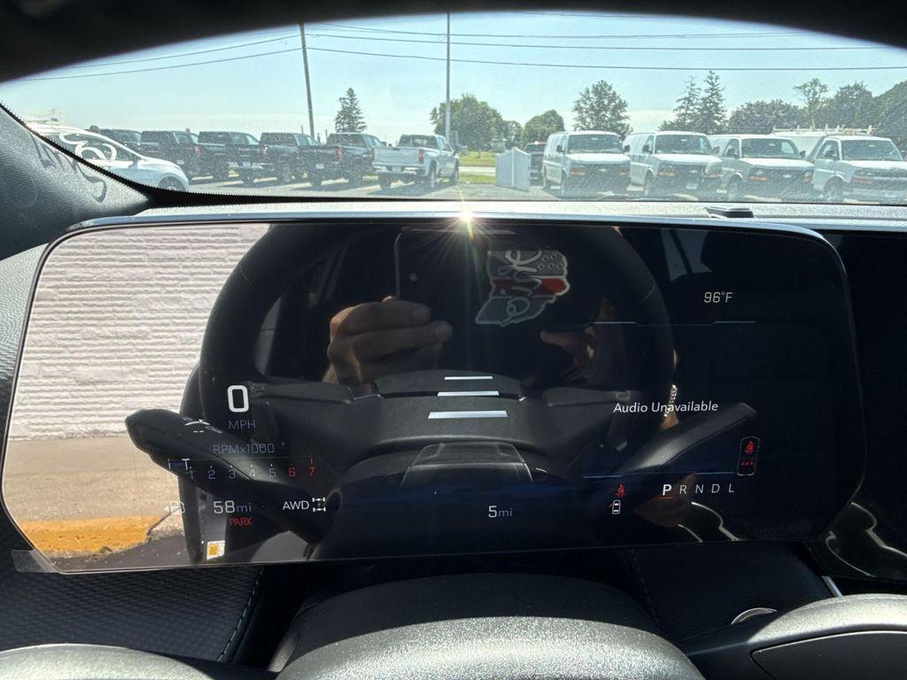 new 2026 Chevrolet Equinox car, priced at $33,640
