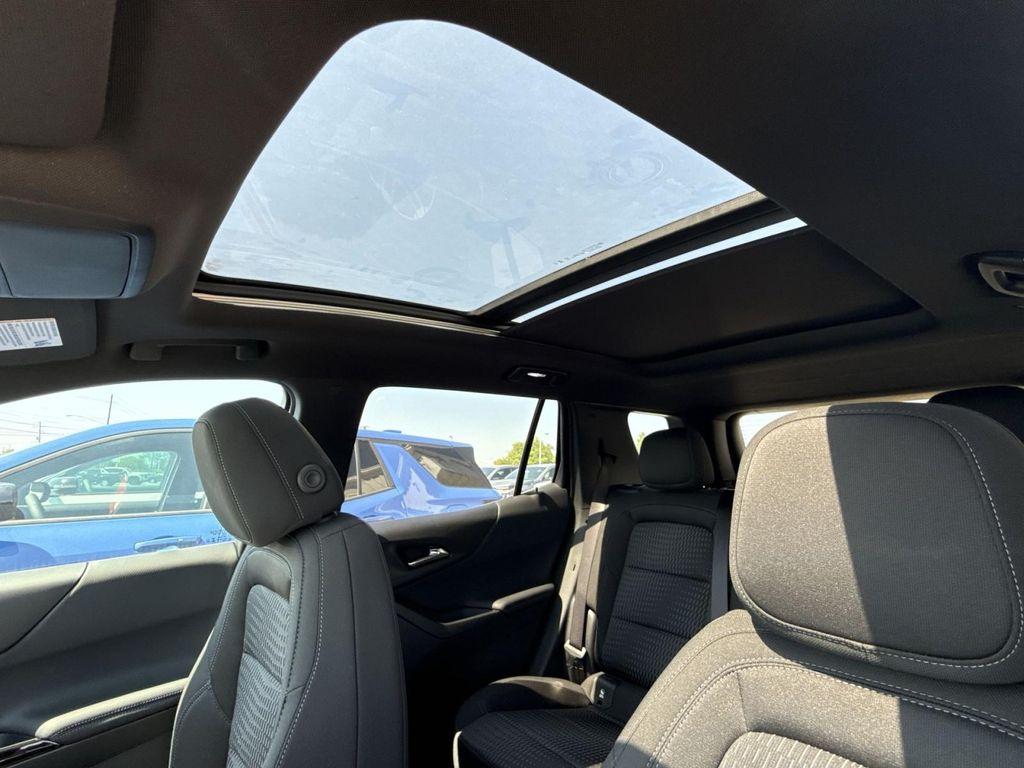 new 2026 Chevrolet Equinox car, priced at $33,640