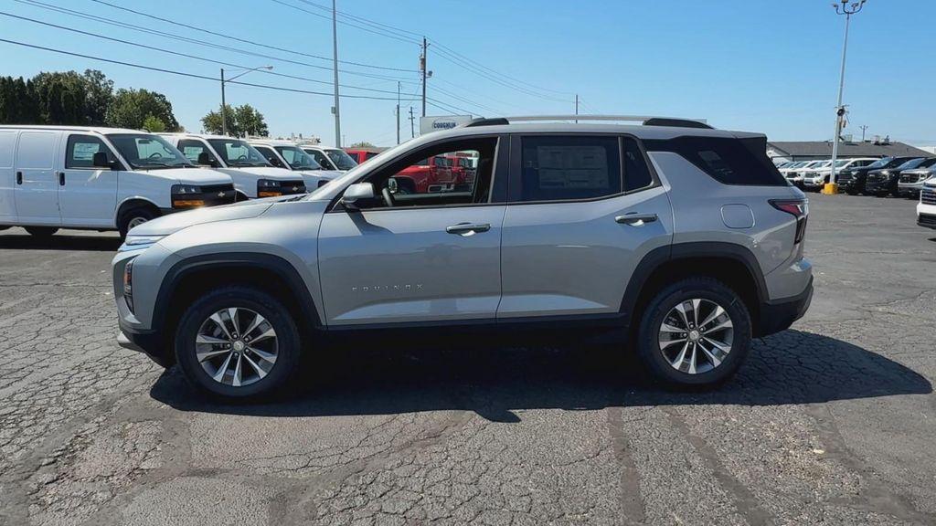 new 2026 Chevrolet Equinox car, priced at $33,640