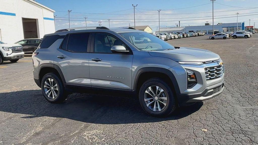 new 2026 Chevrolet Equinox car, priced at $33,640