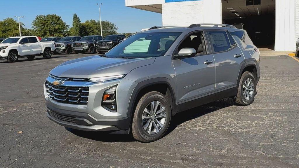 new 2026 Chevrolet Equinox car, priced at $33,640
