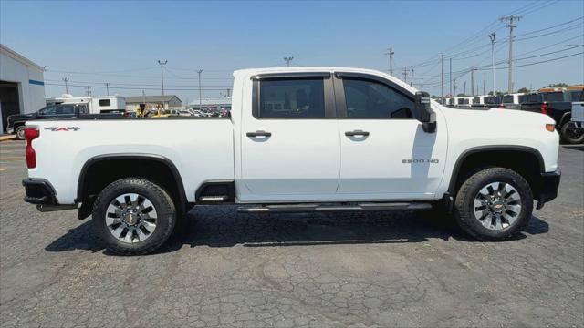 used 2022 Chevrolet Silverado 2500 car, priced at $45,640