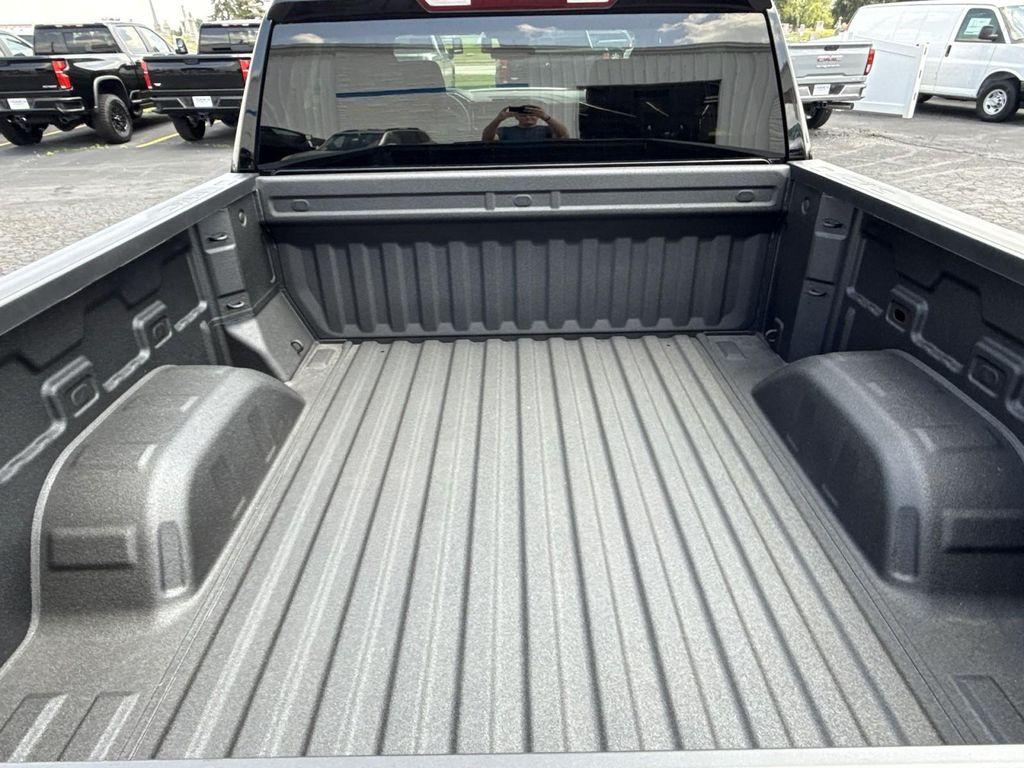 used 2023 GMC Sierra 1500 car, priced at $44,495