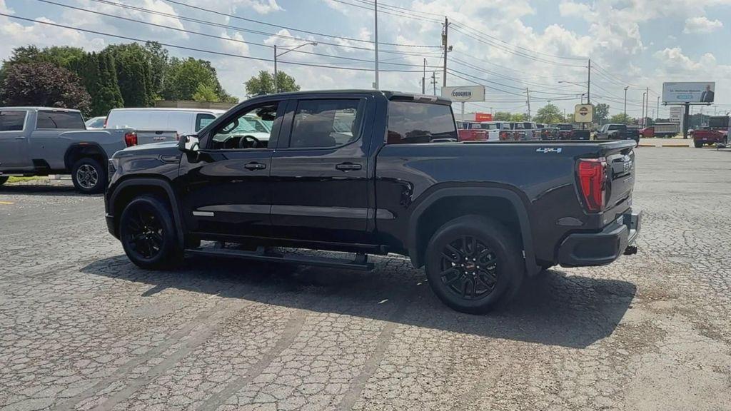 used 2023 GMC Sierra 1500 car, priced at $44,495