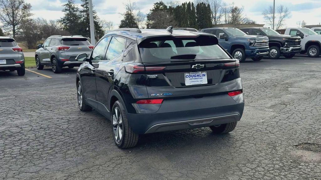 used 2022 Chevrolet Bolt EUV car, priced at $19,795