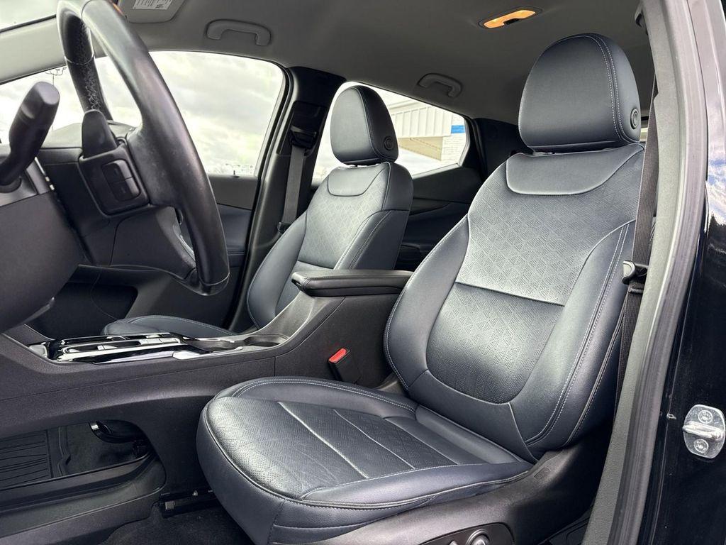 used 2022 Chevrolet Bolt EUV car, priced at $19,795