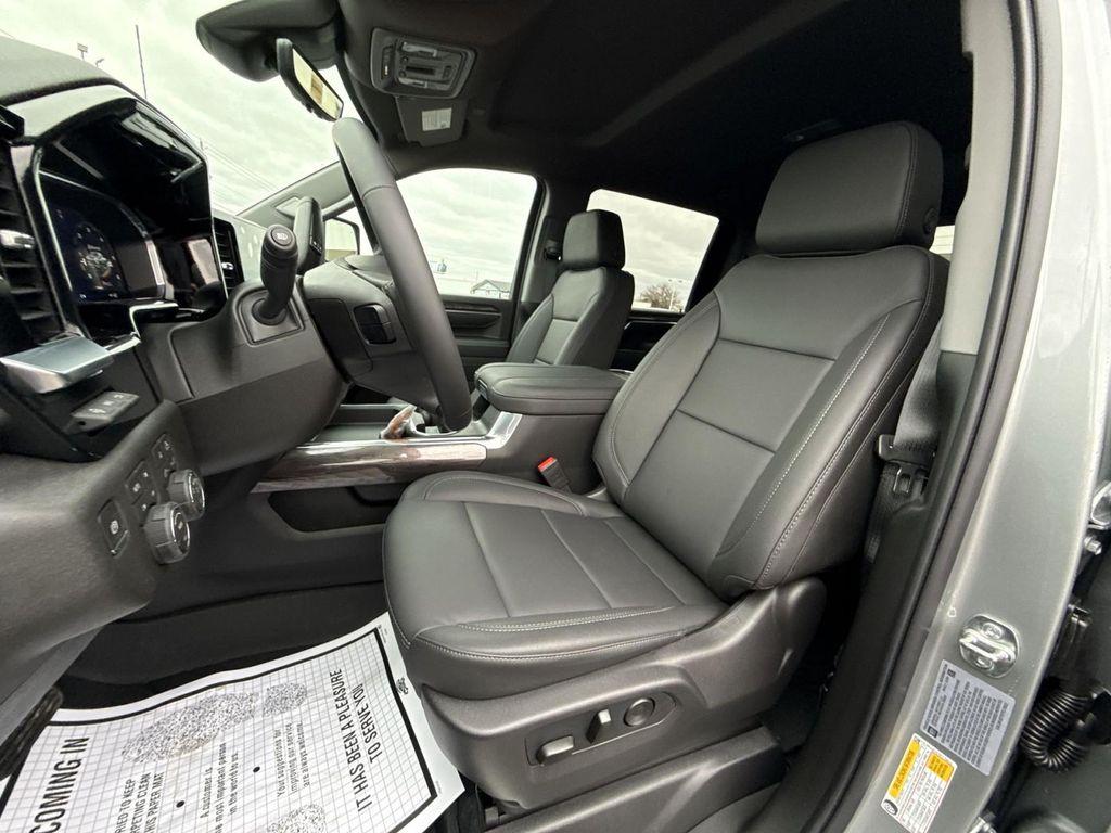 new 2026 Chevrolet Silverado 3500 car, priced at $86,640