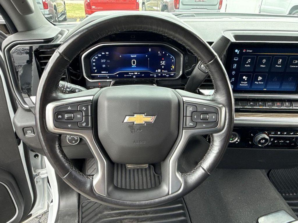 used 2022 Chevrolet Silverado 1500 car, priced at $35,795