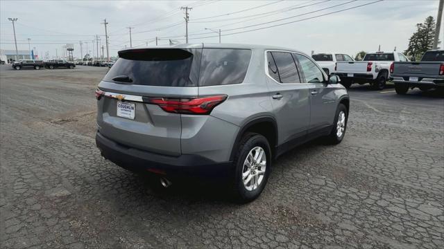 used 2023 Chevrolet Traverse car, priced at $28,800