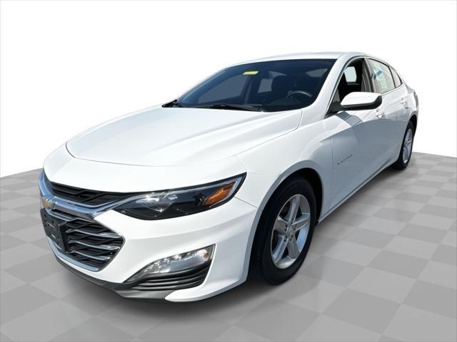 used 2023 Chevrolet Malibu car, priced at $18,400