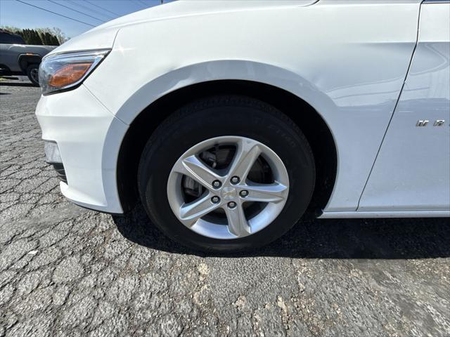 used 2023 Chevrolet Malibu car, priced at $18,400