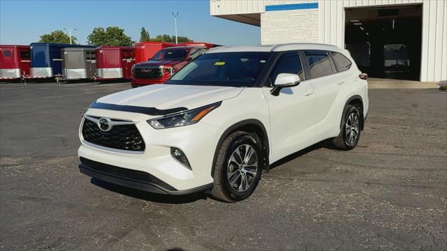 used 2024 Toyota Highlander car, priced at $46,995