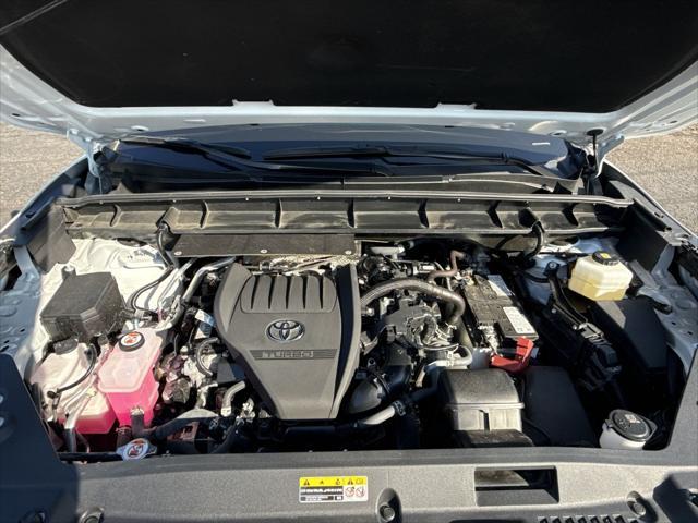 used 2024 Toyota Highlander car, priced at $46,995