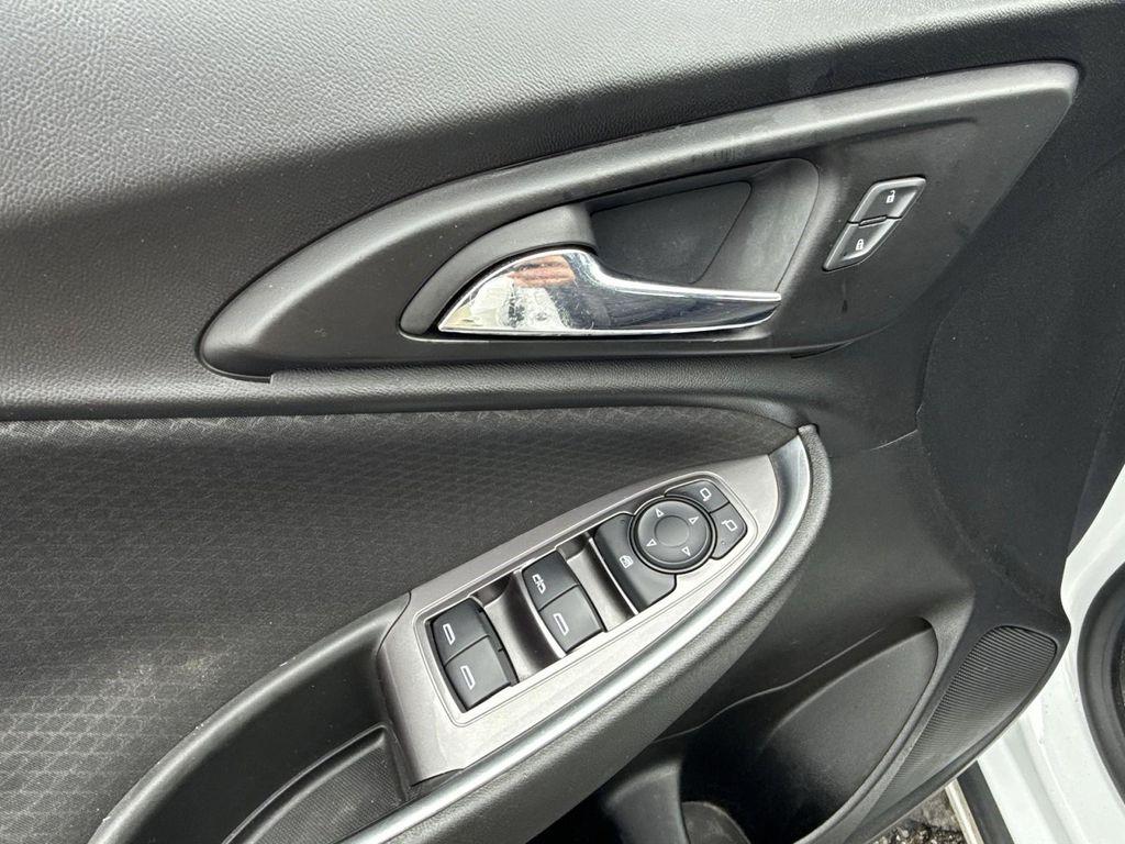 used 2018 Chevrolet Malibu car, priced at $8,995