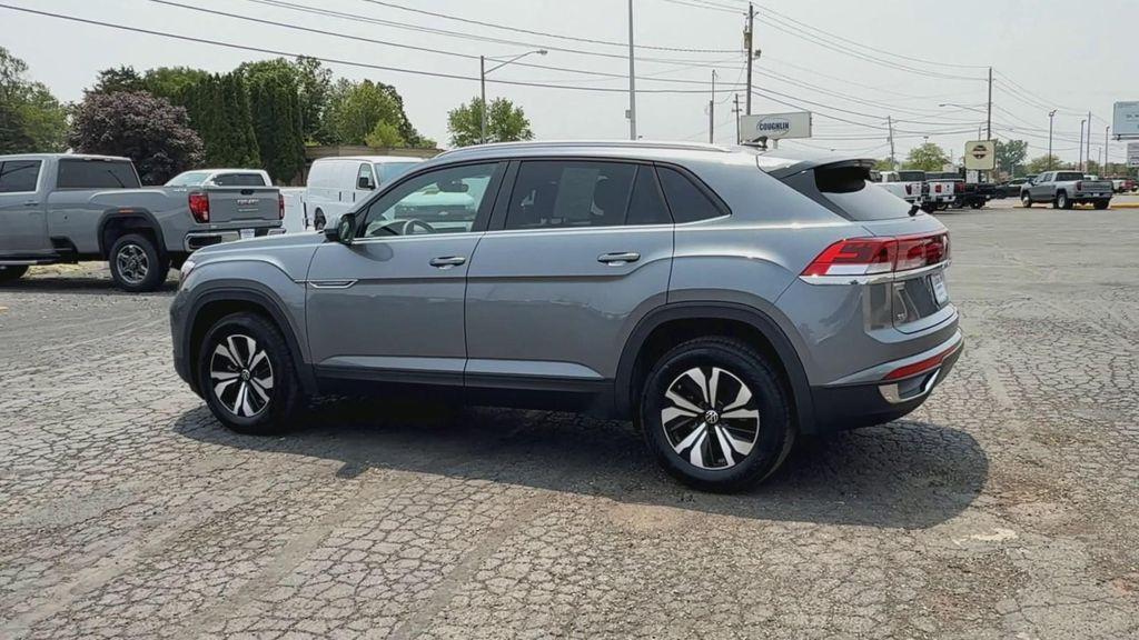 used 2024 Volkswagen Atlas Cross Sport car, priced at $31,995
