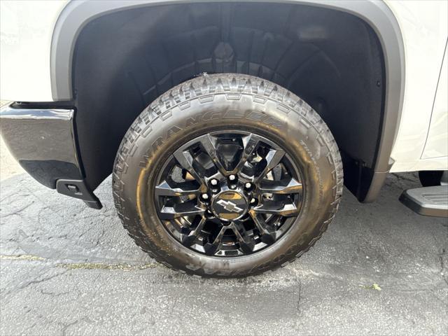 new 2025 Chevrolet Silverado 3500 car, priced at $83,740