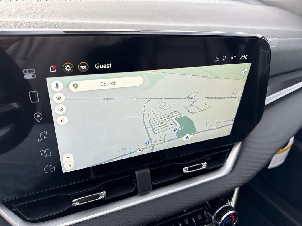 new 2026 Chevrolet Equinox car, priced at $35,040