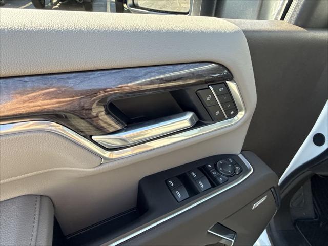 new 2025 Chevrolet Silverado 3500 car, priced at $87,000