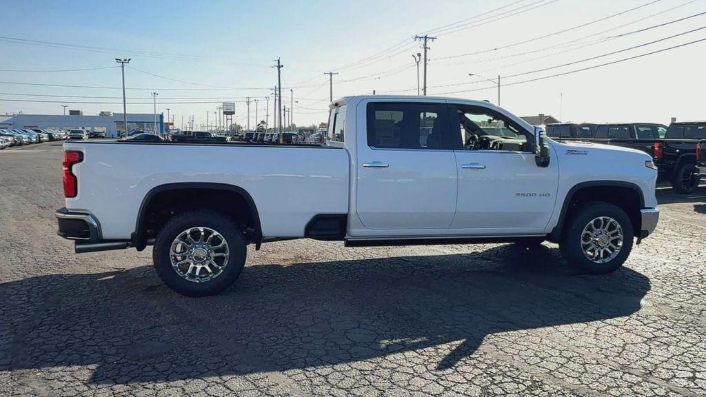 new 2025 Chevrolet Silverado 3500 car, priced at $87,000
