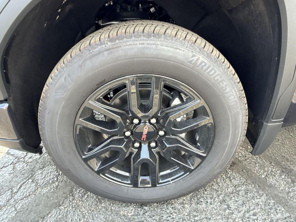 new 2025 GMC Sierra 1500 car, priced at $57,590