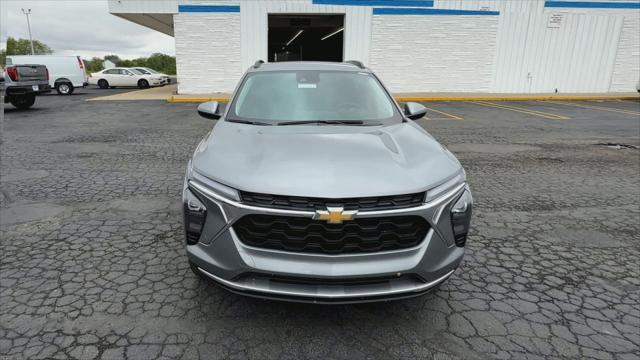 new 2025 Chevrolet Trax car, priced at $25,385