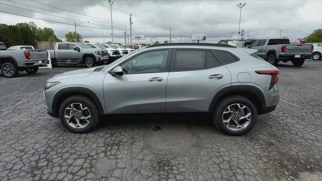 new 2025 Chevrolet Trax car, priced at $25,385