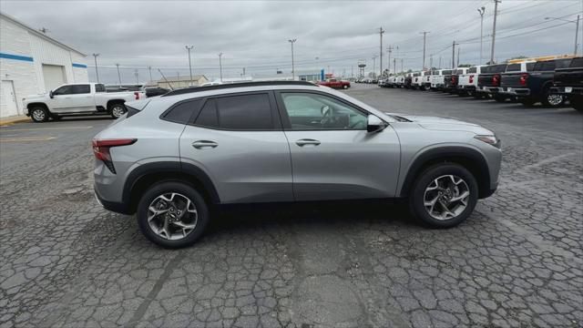 new 2025 Chevrolet Trax car, priced at $25,385