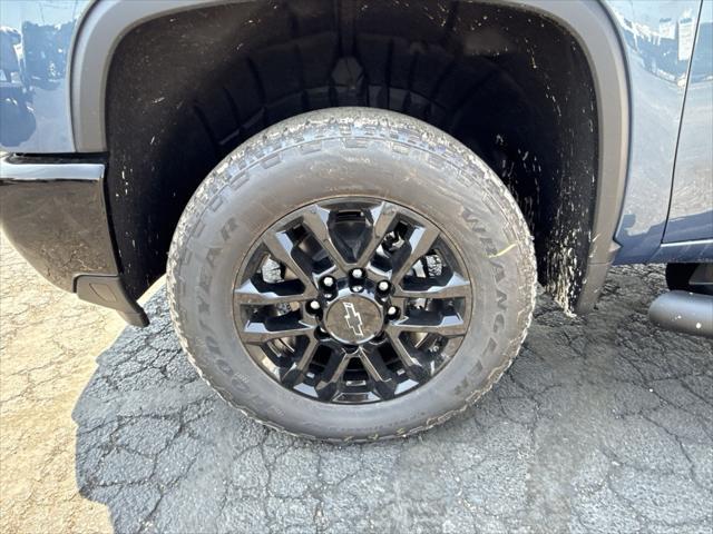 new 2025 Chevrolet Silverado 2500 car, priced at $73,400