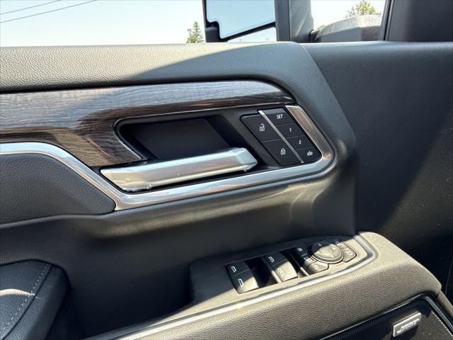 new 2025 Chevrolet Silverado 2500 car, priced at $73,400