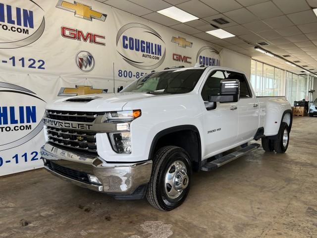 used 2022 Chevrolet Silverado 3500 car, priced at $54,900