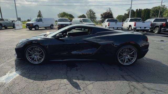 new 2025 Chevrolet Corvette car