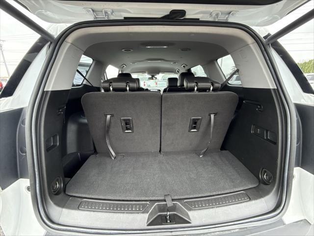 used 2023 GMC Acadia car, priced at $27,800