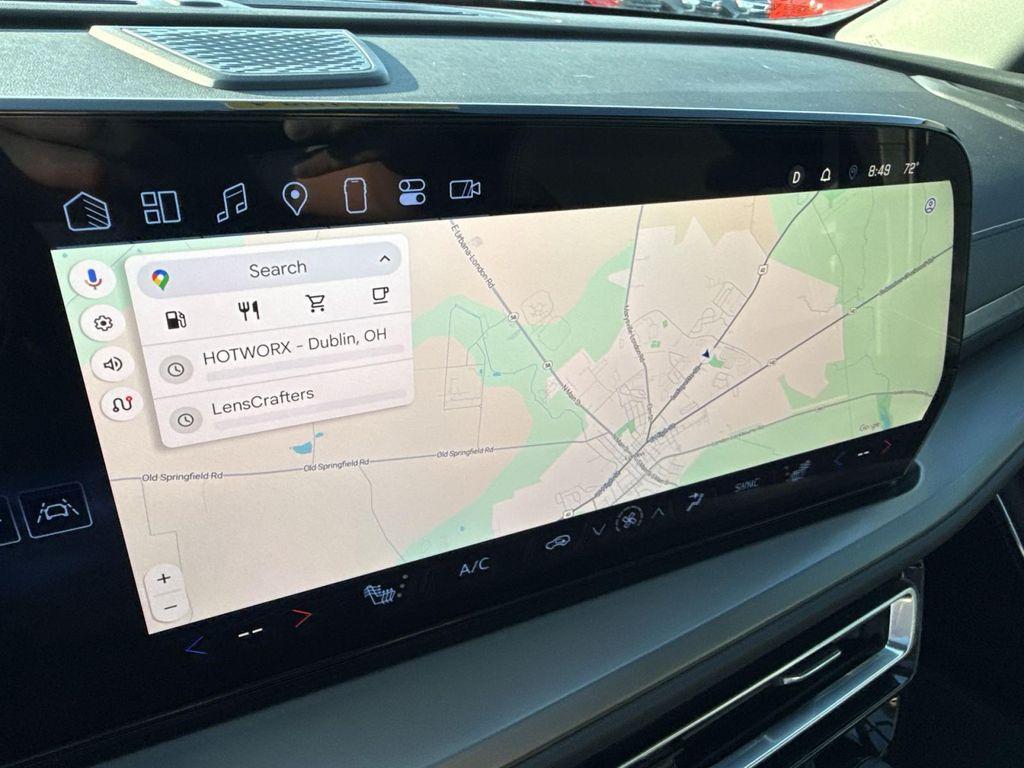 used 2024 Chevrolet Traverse car, priced at $40,795