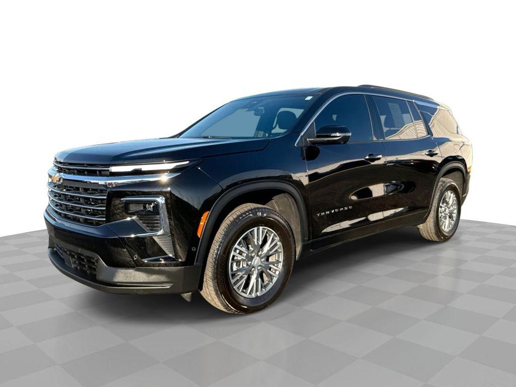 used 2024 Chevrolet Traverse car, priced at $40,795