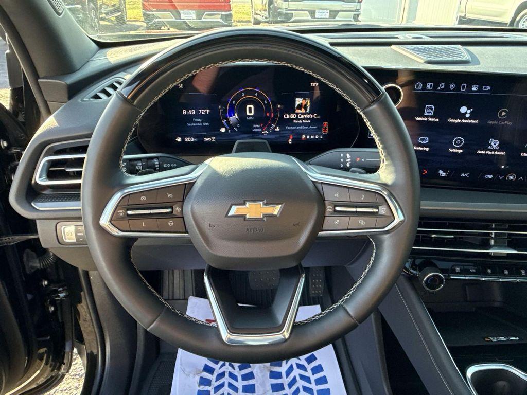 used 2024 Chevrolet Traverse car, priced at $40,795