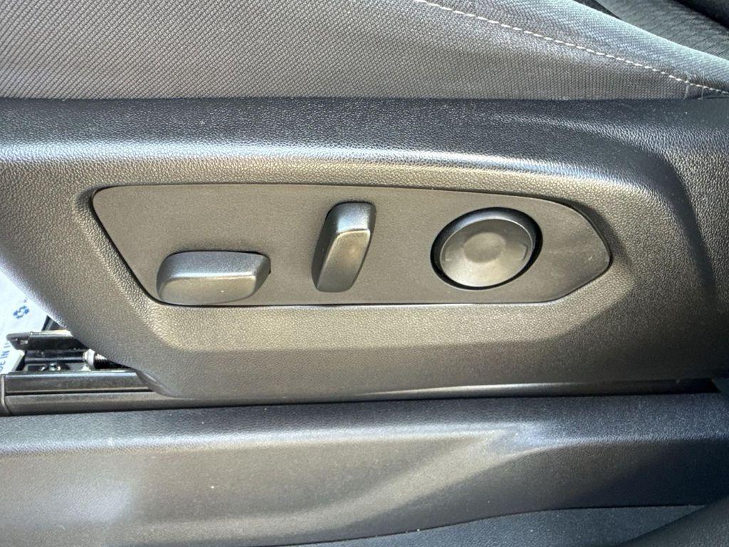 used 2022 Chevrolet Silverado 1500 car, priced at $34,795