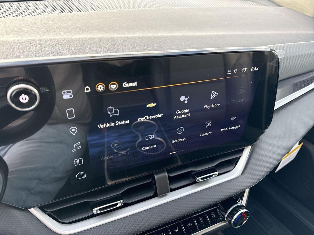 new 2026 Chevrolet Equinox car, priced at $33,470