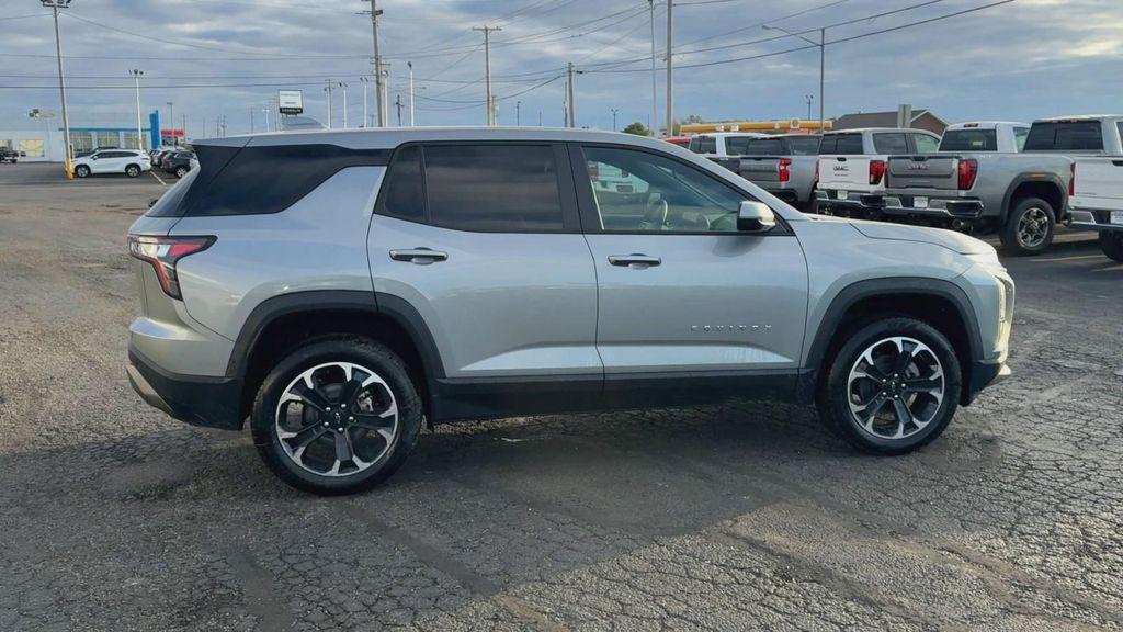 new 2026 Chevrolet Equinox car, priced at $33,470