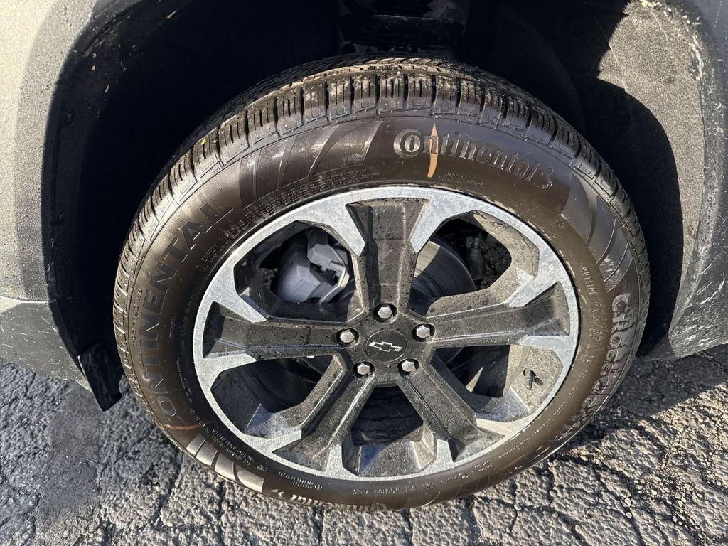 new 2026 Chevrolet Equinox car, priced at $33,470