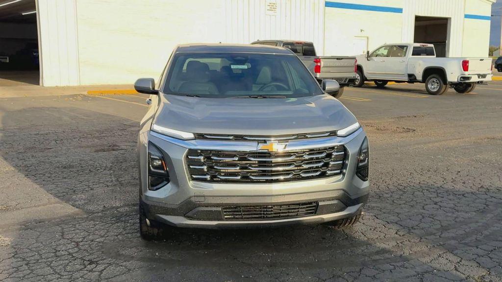 new 2026 Chevrolet Equinox car, priced at $33,470