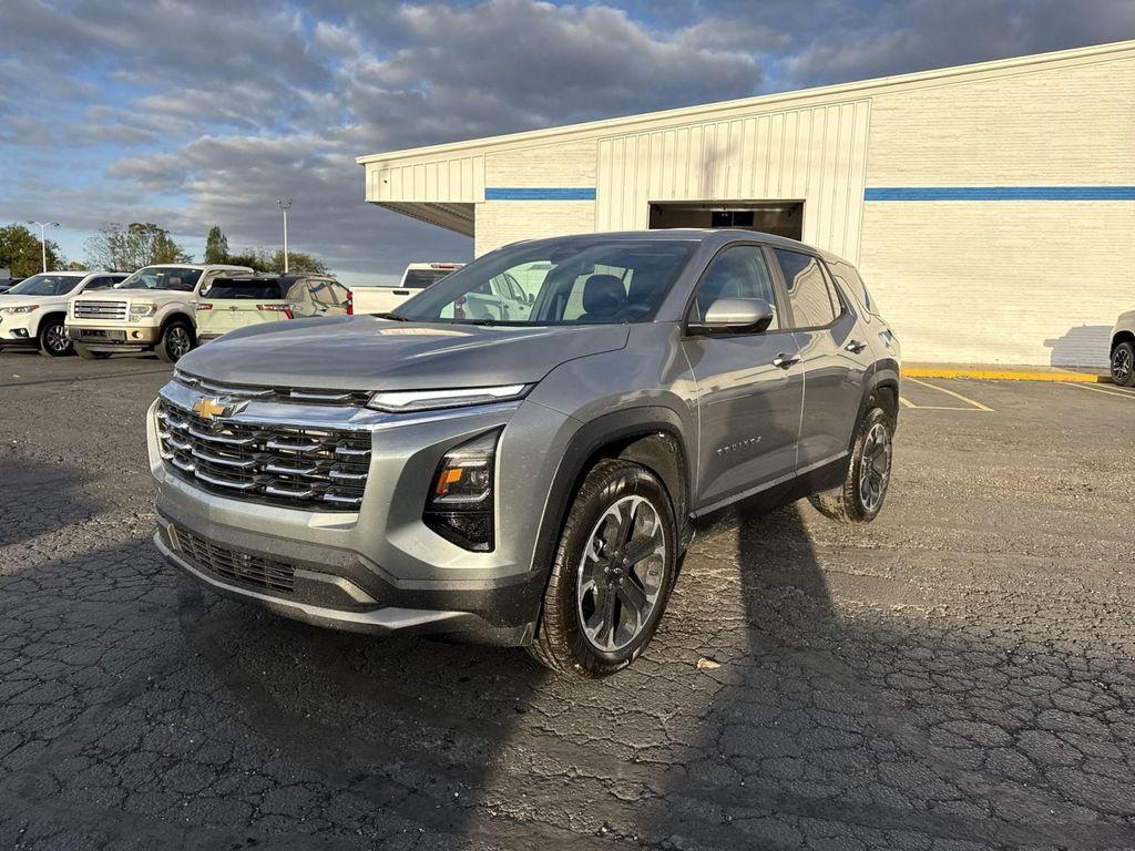 new 2026 Chevrolet Equinox car, priced at $33,470