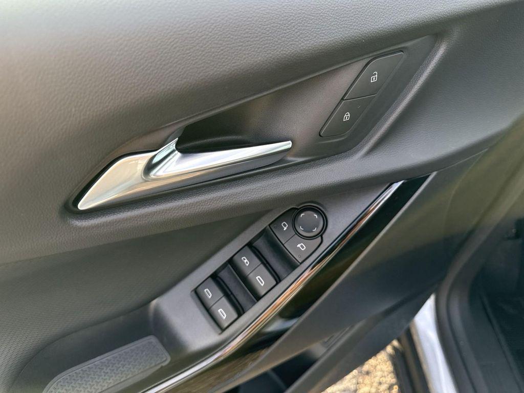 new 2026 Chevrolet Equinox car, priced at $33,470