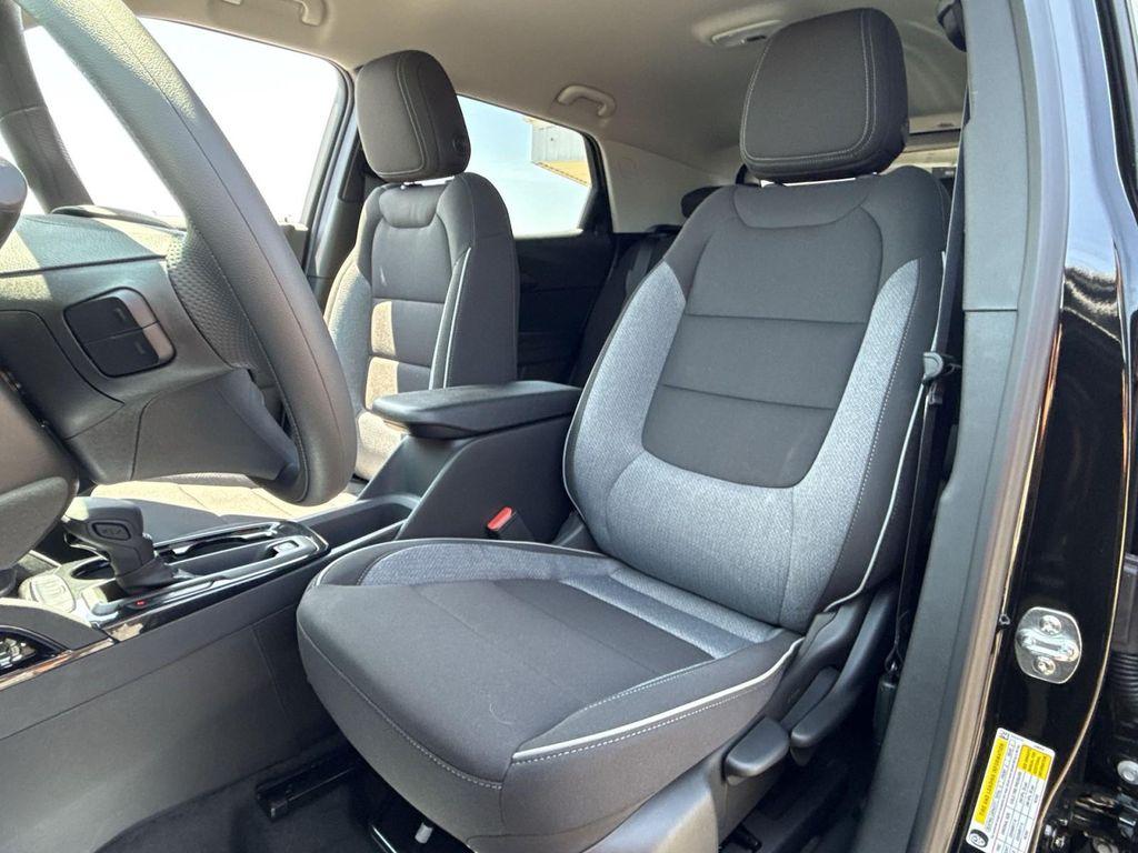 new 2026 Chevrolet TrailBlazer car, priced at $25,285