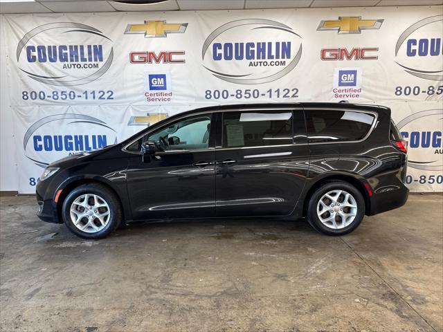 used 2018 Chrysler Pacifica car, priced at $16,995