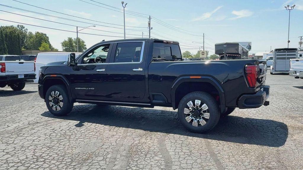 new 2025 GMC Sierra 2500 car, priced at $81,055