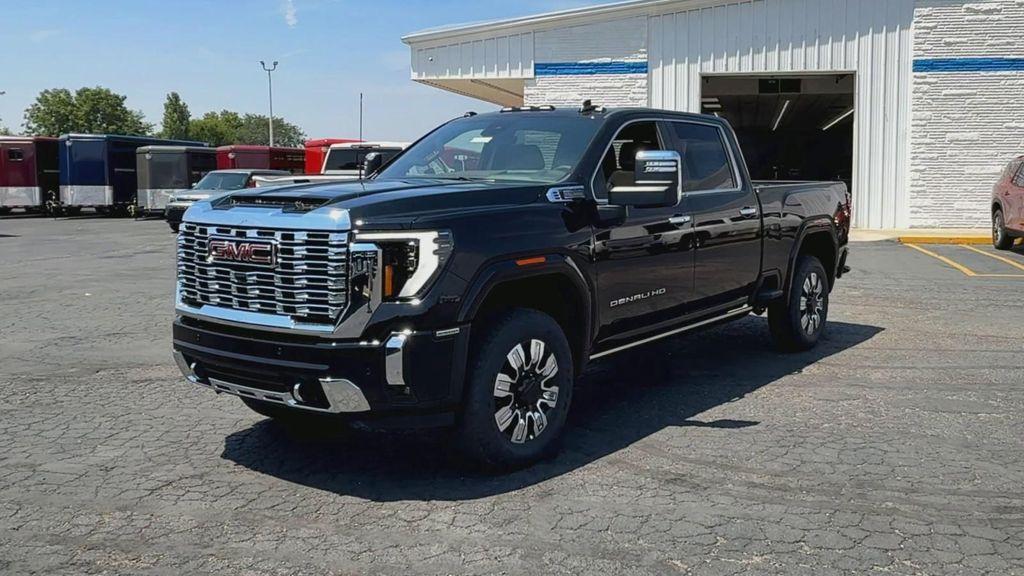 new 2025 GMC Sierra 2500 car, priced at $81,055